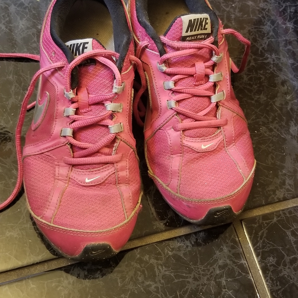 Nike reax